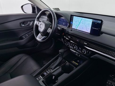 Used 2025 Honda Accord Touring image 16