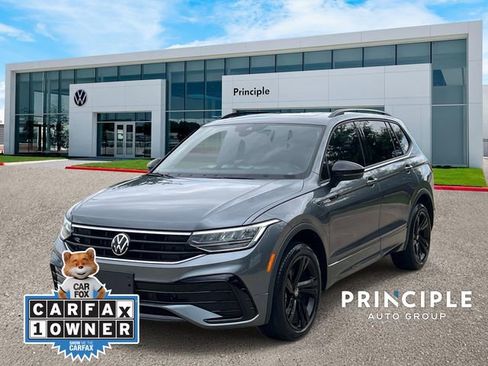 Used 2023 Volkswagen Tiguan SE R-Line FWD image 1