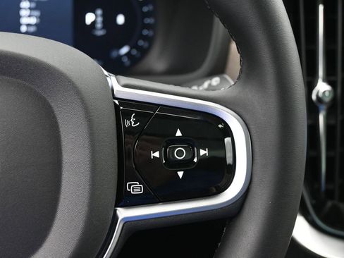 New 2026 Volvo XC90 B6 Plus w/ Protection Package AWD/4WD image 10