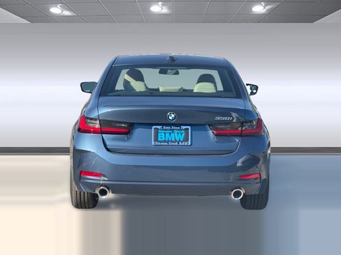 Used 2026 BMW 330i Sedan RWD image 10