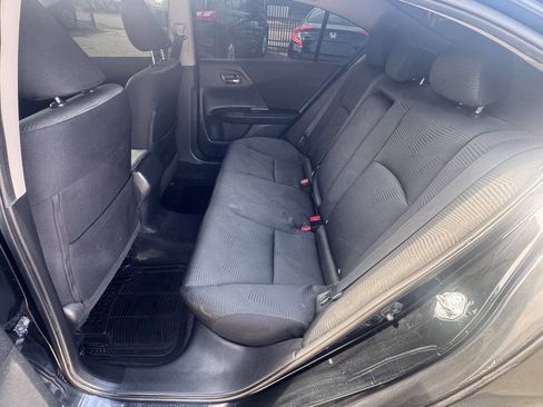 Used 2016 Honda Accord LX image 13