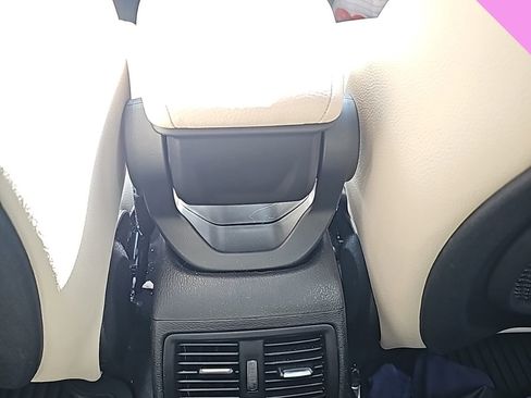 Used 2021 BMW X1 sDrive28i w/ Convenience Package image 12