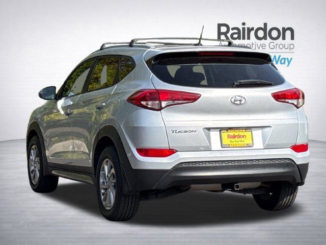Used 2017 Hyundai Tucson SE w/ SE Popular Package 02 FWD image 6