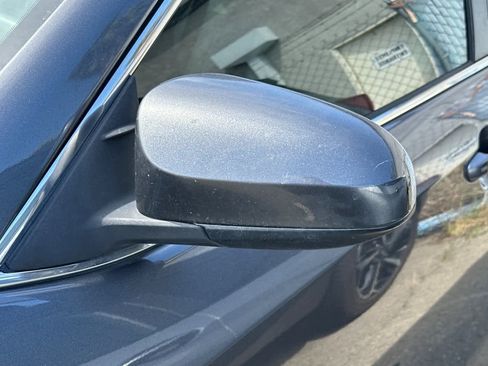 Used 2014 Toyota Camry SE FWD image 9