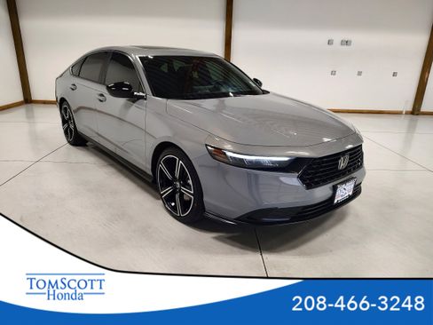 Used 2024 Honda Accord Sport image 1