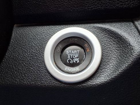 Used 2015 RAM 1500 Laramie Longhorn w/ Convenience Group image 10