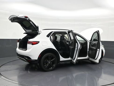 Used 2022 Buick Envision Preferred w/ Sport Touring Package image 31