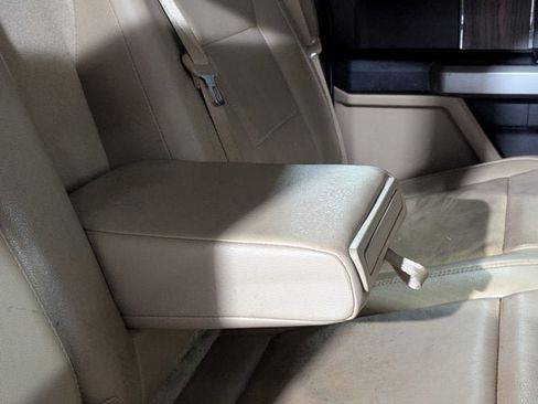 Used 2016 Ford F150 Lariat w/ Equipment Group 502A Luxury image 27