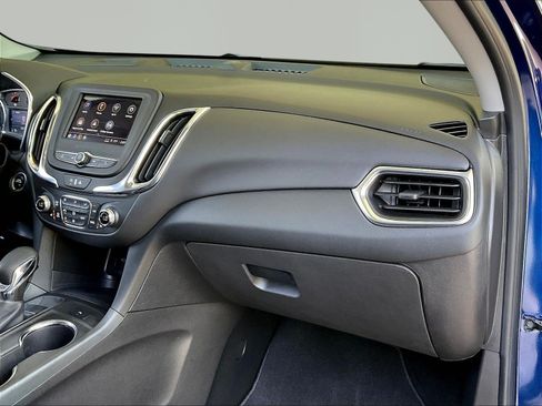 Used 2022 Chevrolet Equinox LT FWD image 25