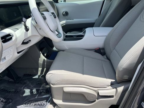 New 2026 Hyundai Palisade SE FWD image 17