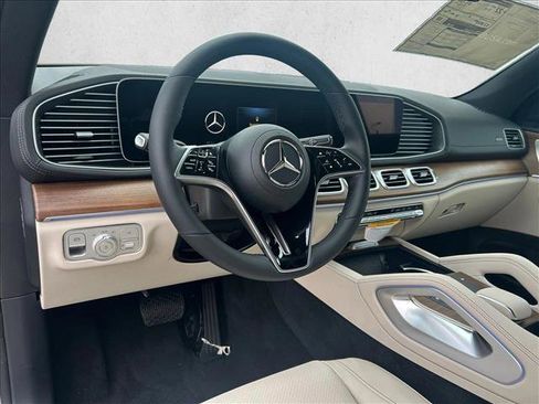 New 2026 Mercedes-Benz GLE 350 4MATIC image 3