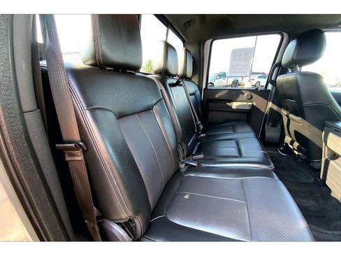 Used 2015 Ford F350 Lariat w/ Lariat Ultimate Package AWD/4WD image 29