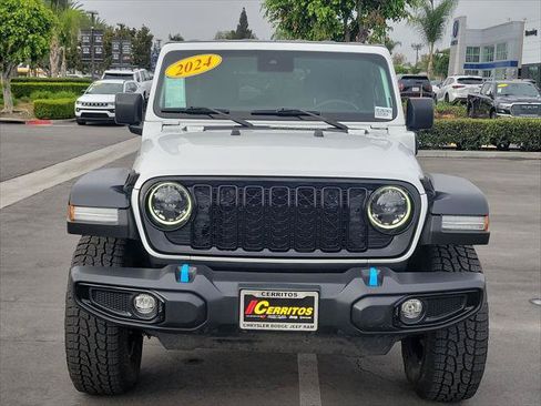 Certified 2024 Jeep Wrangler Unlimited AWD/4WD image 6