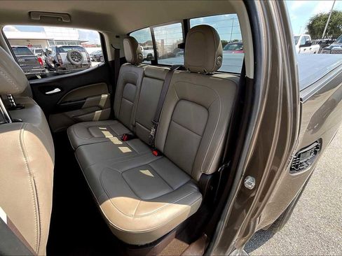 Used 2016 GMC Canyon SLT w/ Driver Alert Package image 17