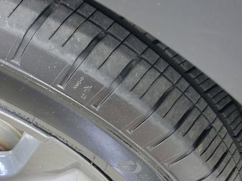 Certified 2026 Honda HR-V LX image 10