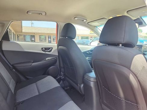 Used 2019 Hyundai Kona SEL AWD/4WD image 29