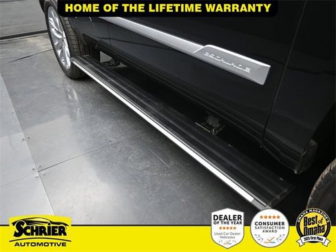 Used 2020 Cadillac Escalade Premium Luxury image 54