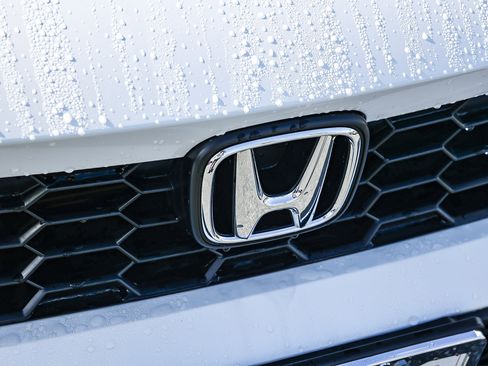 Used 2025 Honda Civic Sport image 17