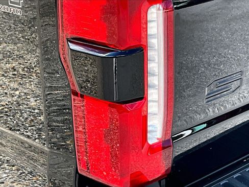 Certified 2024 Ford F350 Lariat w/ Lariat Ultimate Package AWD/4WD image 25