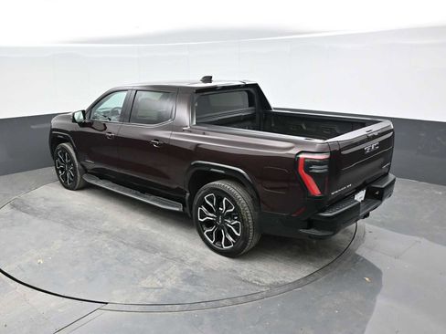 New 2025 GMC Sierra EV Denali image 32