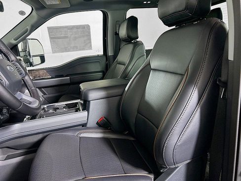 New 2025 Ford F250 Lariat w/ Lariat Ultimate Package image 11