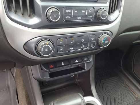 Used 2016 Chevrolet Colorado LT w/ Midnight Edition AWD/4WD image 22