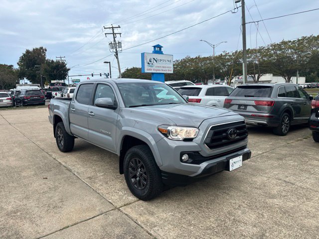 Used 2021 Toyota Tacoma SR5 AWD/4WD image 3
