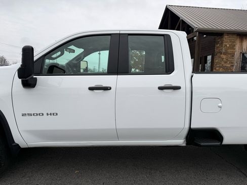 Used 2023 Chevrolet Silverado 2500 W/T image 30