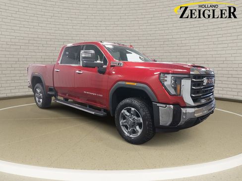 New 2026 GMC Sierra 3500 SLT w/ SLT Premium Package image 3