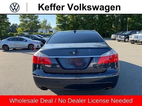 Used 2009 Hyundai Genesis 3.8 w/ Premium Pkg 2 RWD image 4