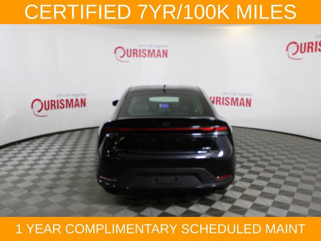 Used 2025 Toyota Prius LE FWD image 8