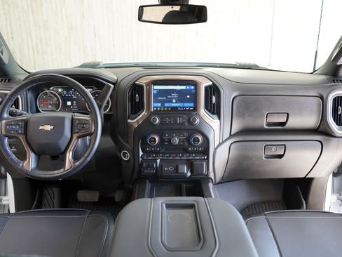 Used 2022 Chevrolet Silverado 2500 High Country w/ Safety Package II AWD/4WD image 16