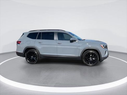 New 2026 Volkswagen Atlas SE AWD/4WD image 9