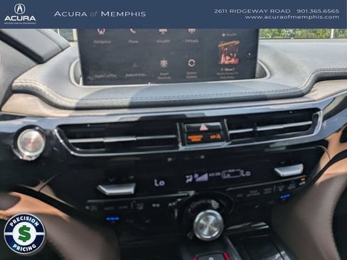 Used 2024 Acura MDX SH-AWD w/ Advance Package image 21