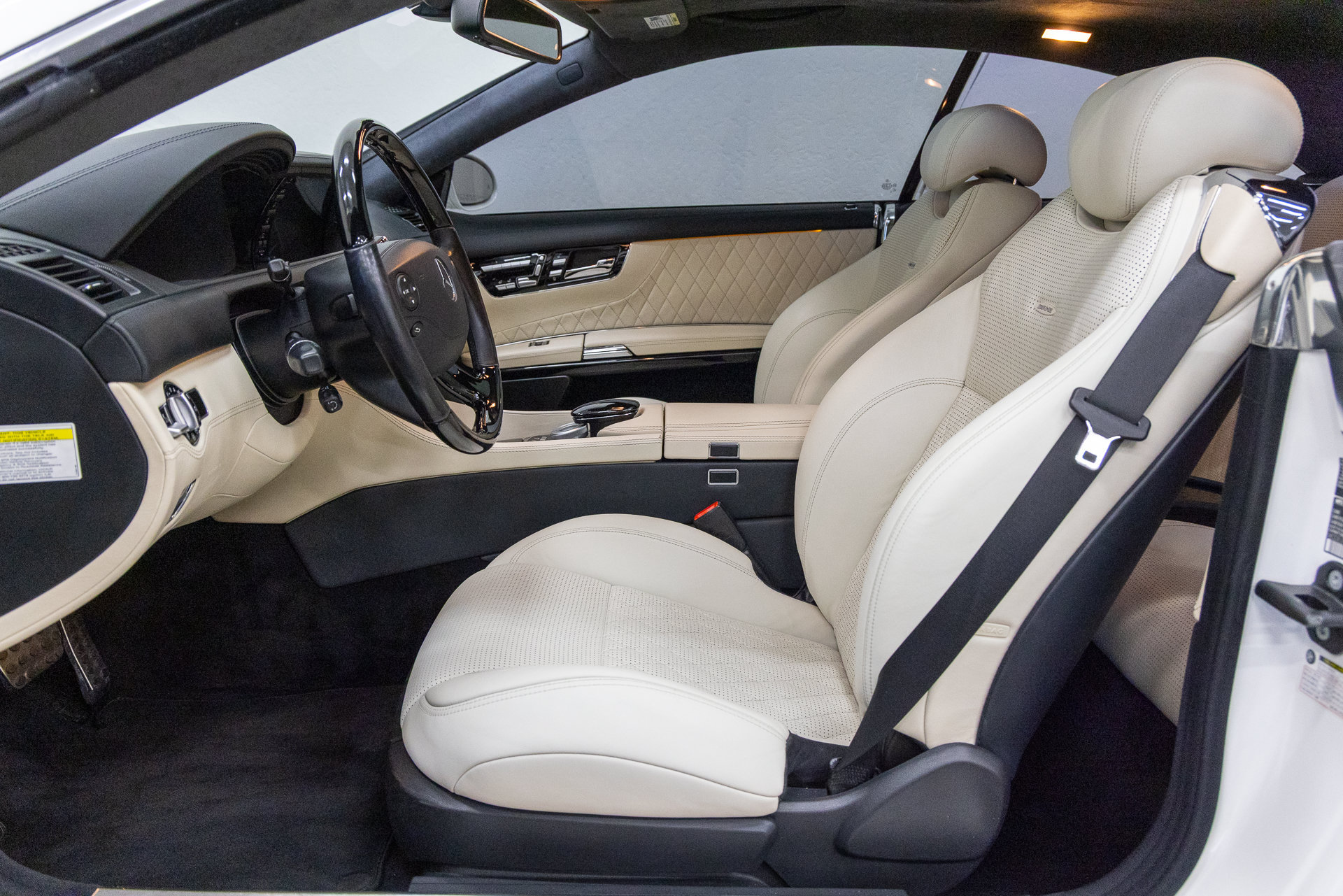 Used 2008 Mercedes-Benz CL 65 AMG image 7