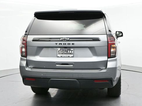 Used 2024 Chevrolet Tahoe Z71 w/ Luxury Package AWD/4WD image 6