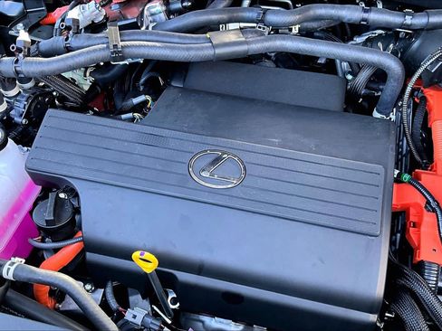 New 2026 Lexus TX 550h AWD Plug-In Hybrid image 20