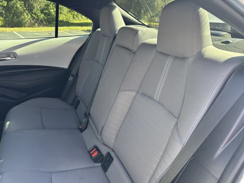 Used 2024 Toyota Corolla SE image 24