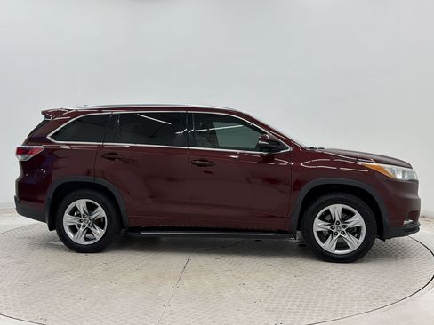 Used 2016 Toyota Highlander Limited AWD/4WD image 8