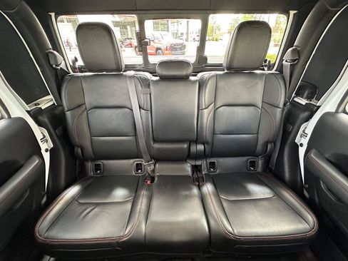 Used 2020 Jeep Gladiator Rubicon AWD/4WD image 24