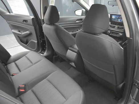 New 2025 Nissan Altima 2.5 SV w/ SV Special Edition Package image 18