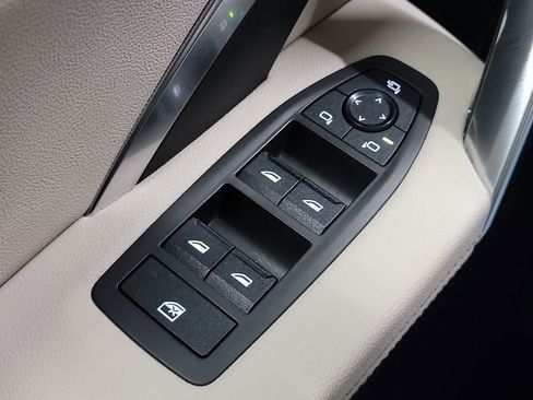 Used 2023 BMW X1 xDrive28i w/ Premium Package image 22