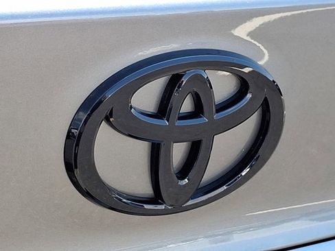 New 2026 Toyota Camry SE FWD image 22