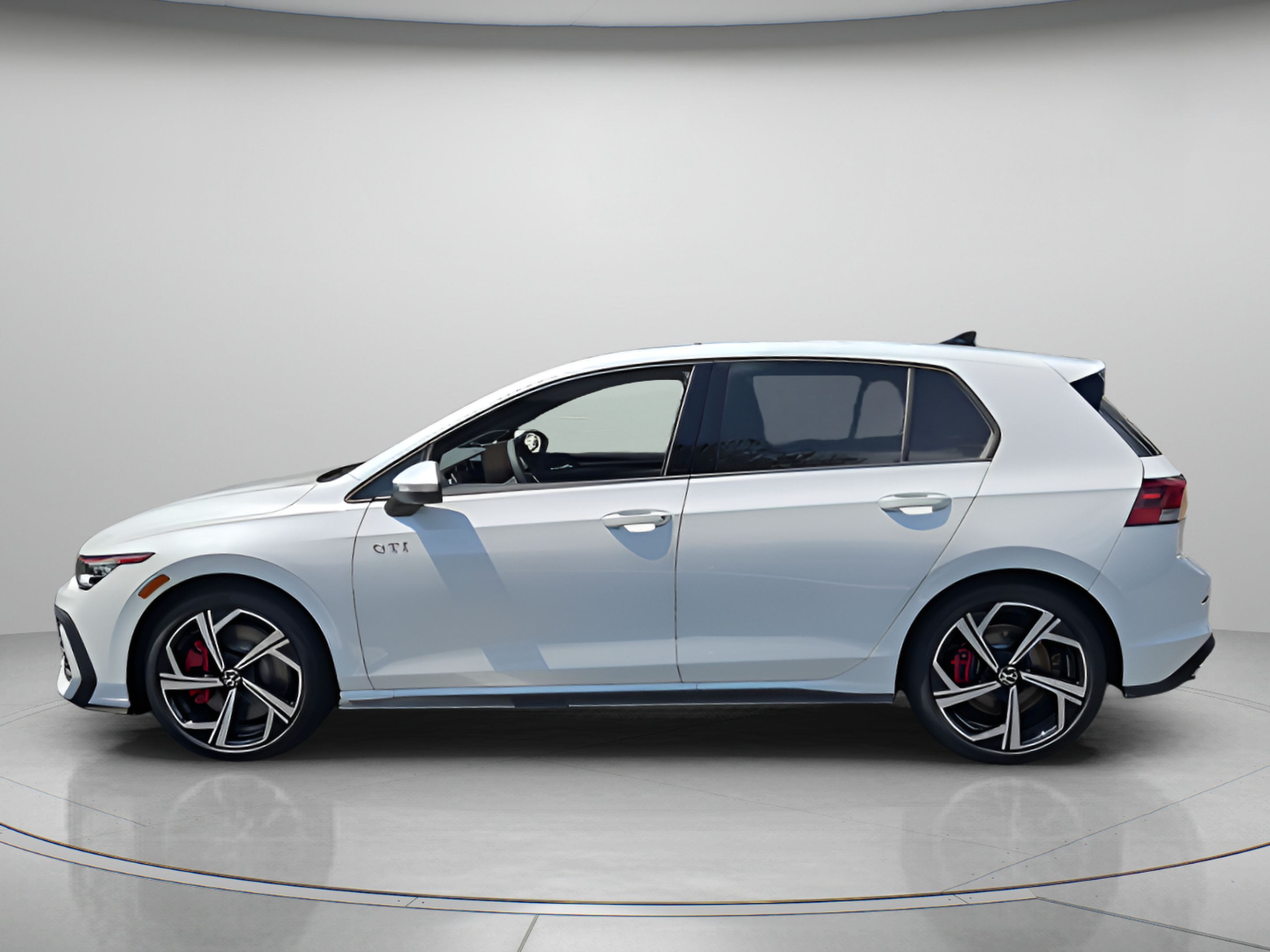 New 2026 Volkswagen GTI SE FWD image 2