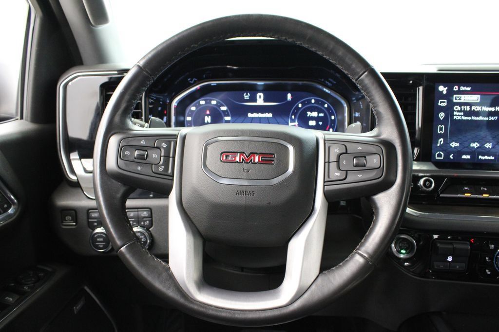 Used 2023 GMC Sierra 1500 SLT w/ SLT Premium Plus Package AWD/4WD image 23