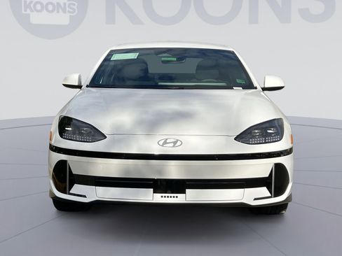 New 2025 Hyundai Ioniq 6 SE image 11