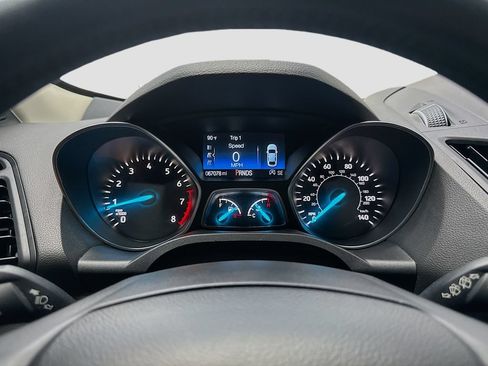 Used 2019 Ford Escape SEL FWD image 14