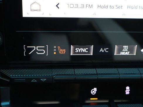 Used 2025 GMC Hummer EV 3X image 27