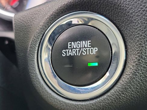 Used 2018 Buick Regal Preferred w/ Sights and Sounds Package image 17