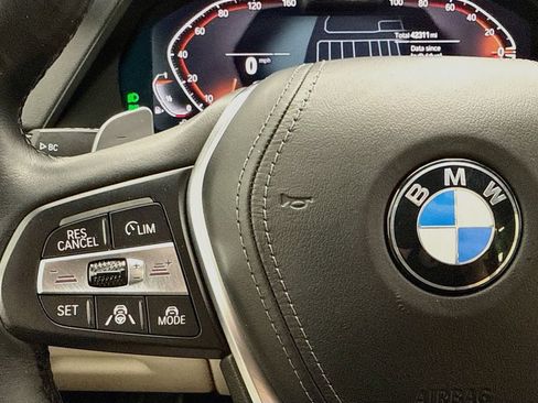 Used 2021 BMW X5 xDrive40i w/ Premium Package 2 AWD/4WD image 11